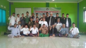 Tidak ada organisasi hebat hanya karena punya sistem saja, tetapi ada organisasi yang hebat tanpa memiliki sistem dengan sebuah kepemimpinan yang hebat